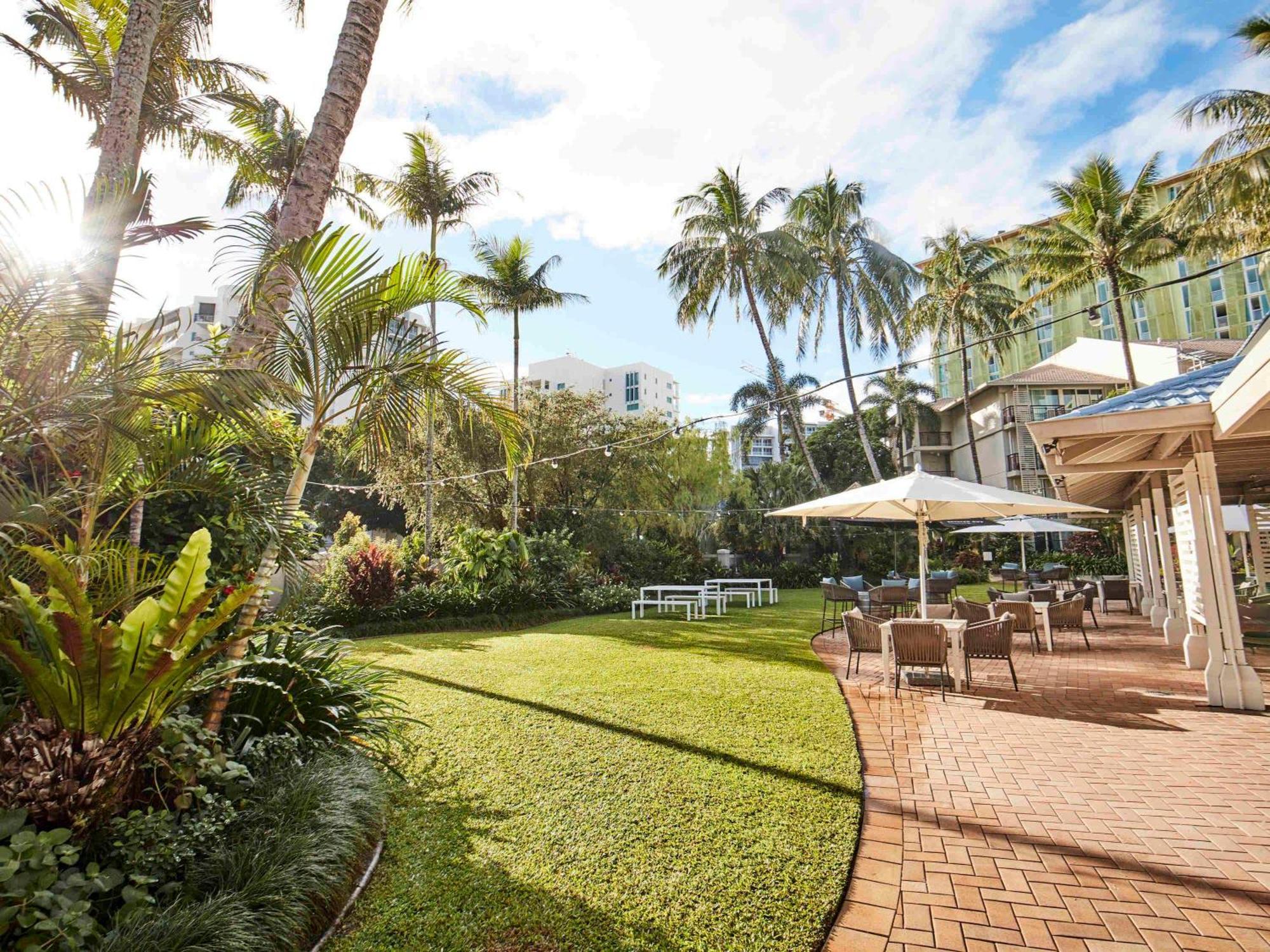 Novotel Cairns Oasis Resort Dış mekan fotoğraf
